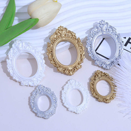 The Charm Of Vintage Photo Frames