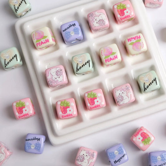 Cat-Shaped Strawberry-Shaped Bead Necklace