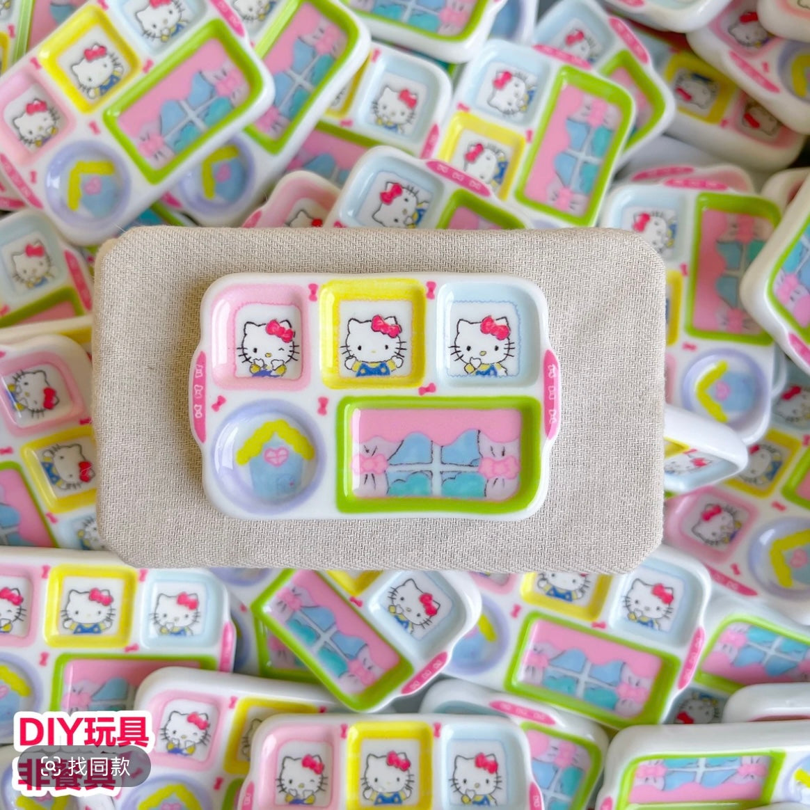 Hello Kitty Plate Charm