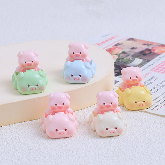 Three-Dimensional Piglet Charm