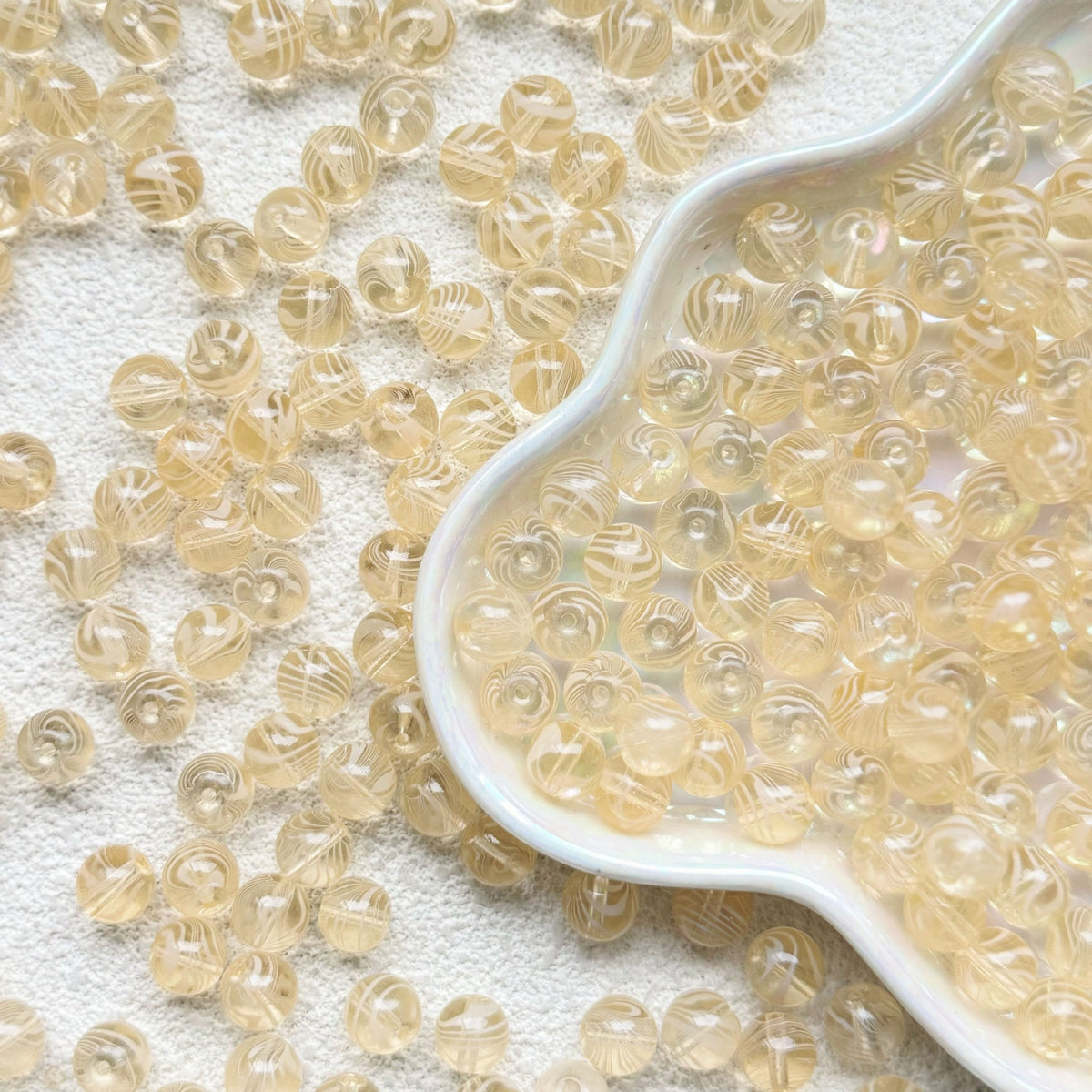 Wood‑Grain Glass Beads