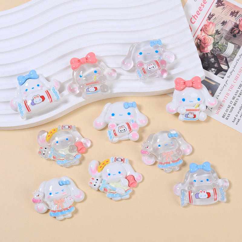 Large Glow-In-The-Dark Cinnamoroll Charm