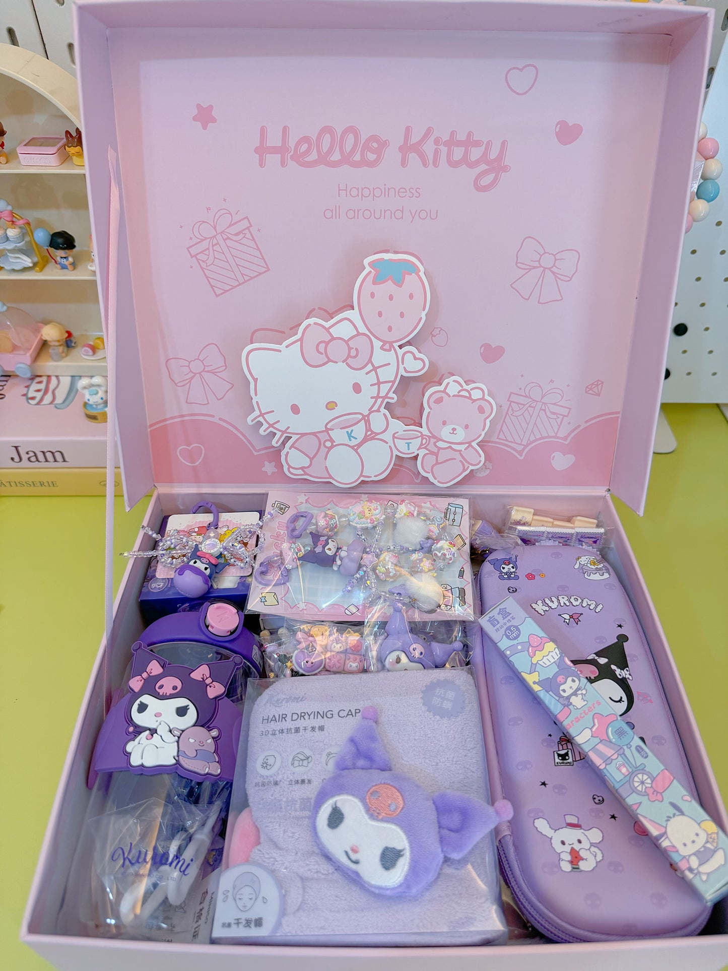 Hello Kitty Gift Box Set