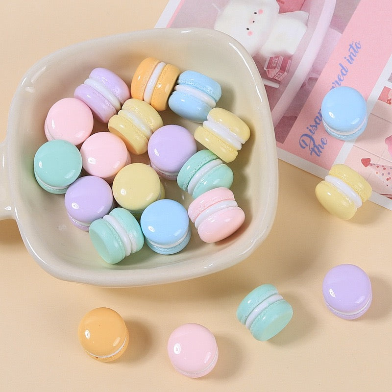 Mini Macarons Charm