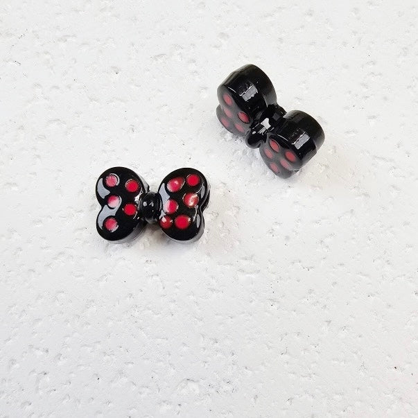 Hello Kitty Bow Four Bead