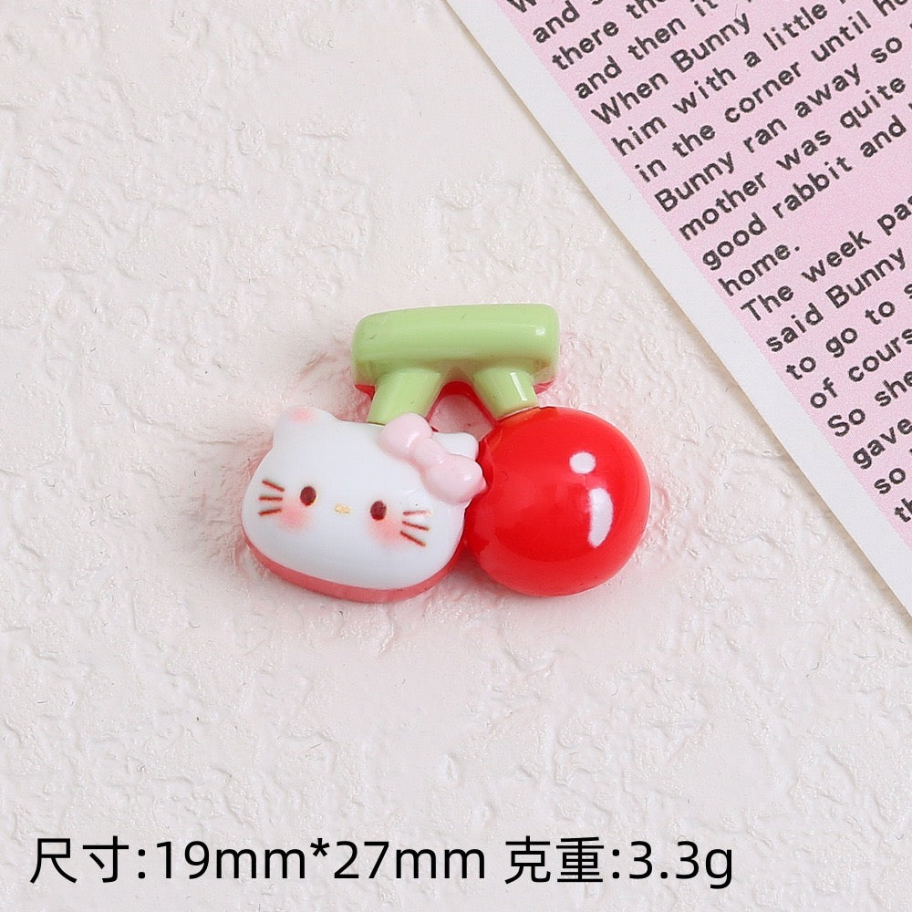 Hello Kitty Charm