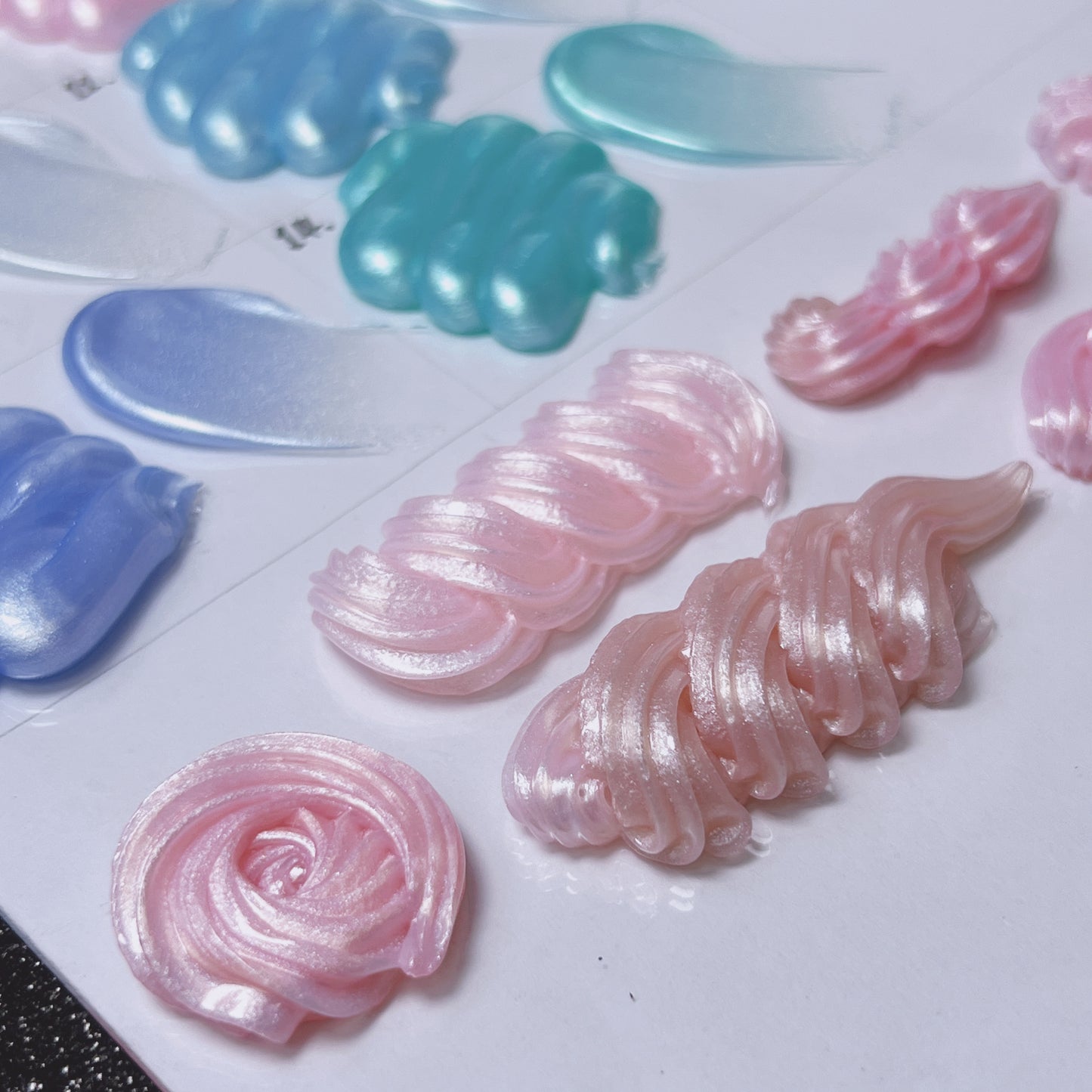 Pearl Glitter Cream Glue