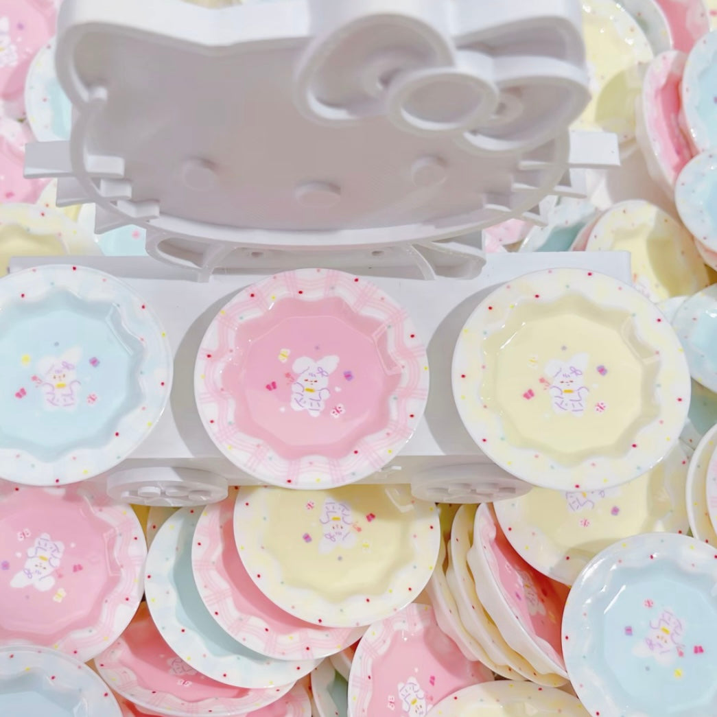 Cute Plate Charm