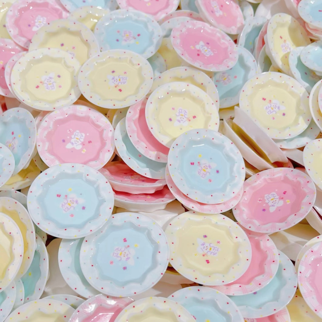 Cute Plate Charm