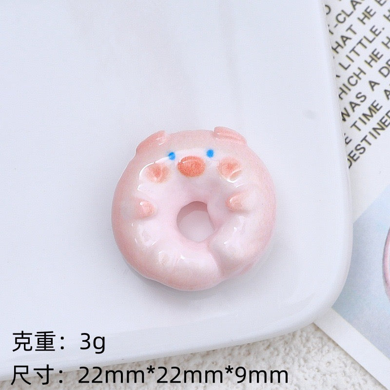 Little Piggy Donut Charm
