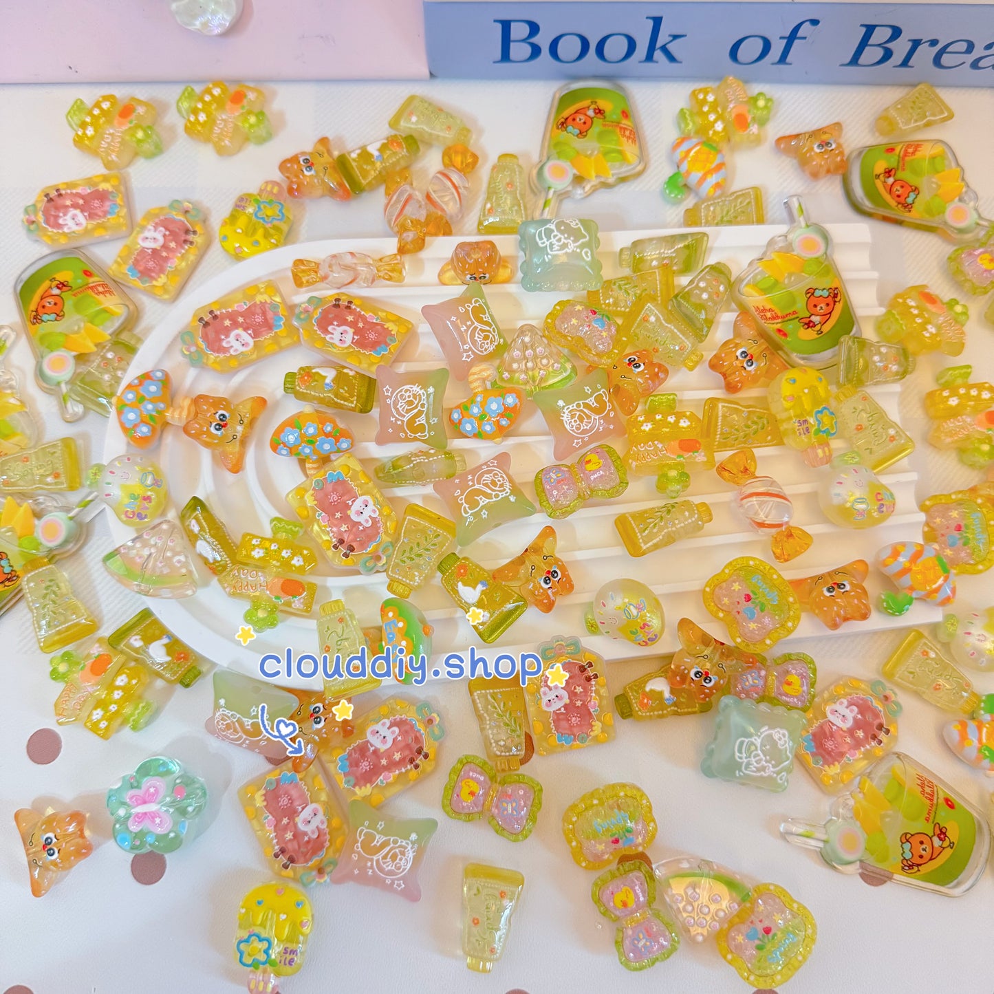 Yellow-Green Tone Embossed Beads