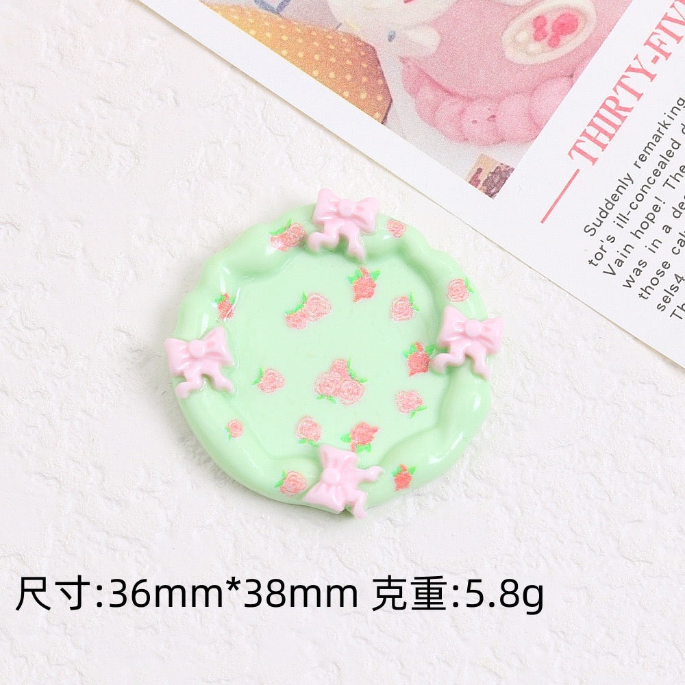 Cute Plate Charm
