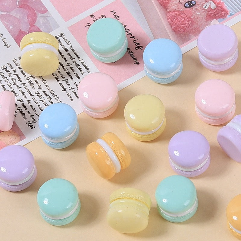 Mini Macarons Charm
