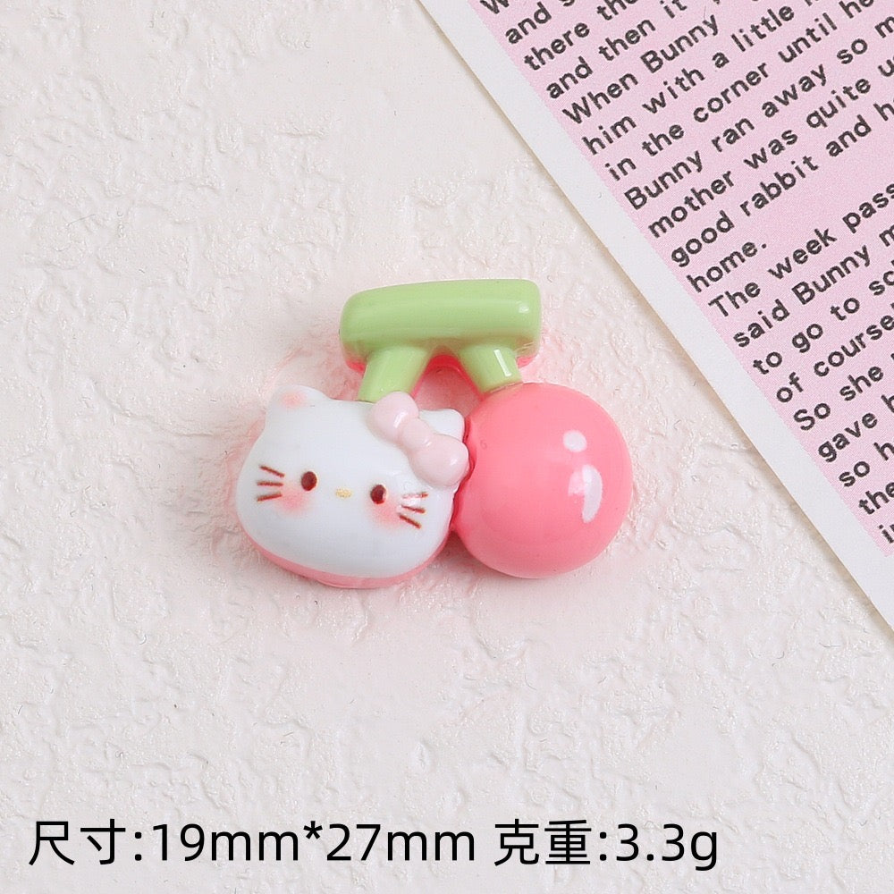 Hello Kitty Charm