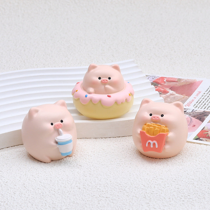 Three-Dimensional Pig Charm