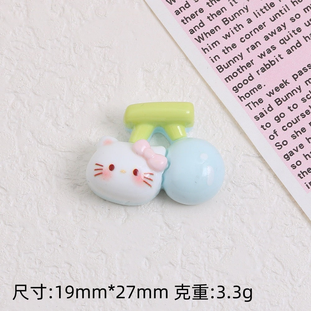 Hello Kitty Charm