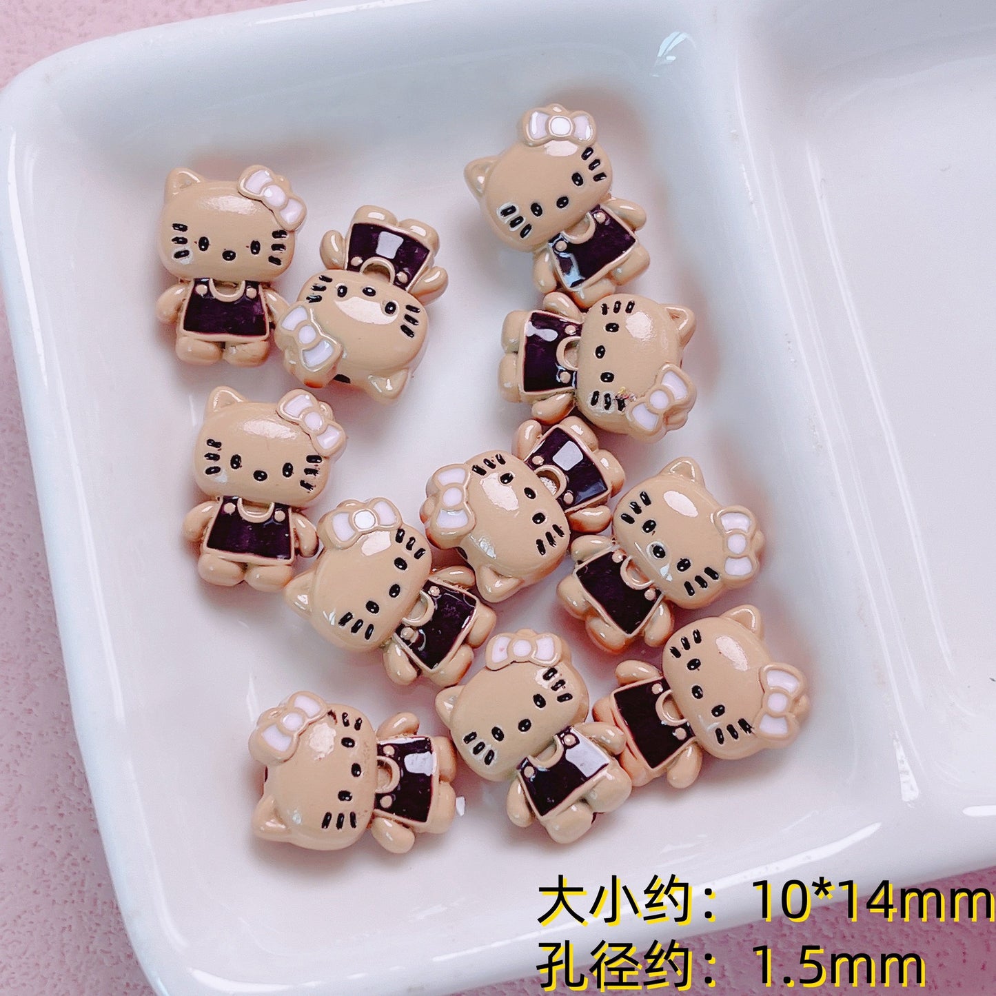 Skateboard Hello Kitty Alloy Beads