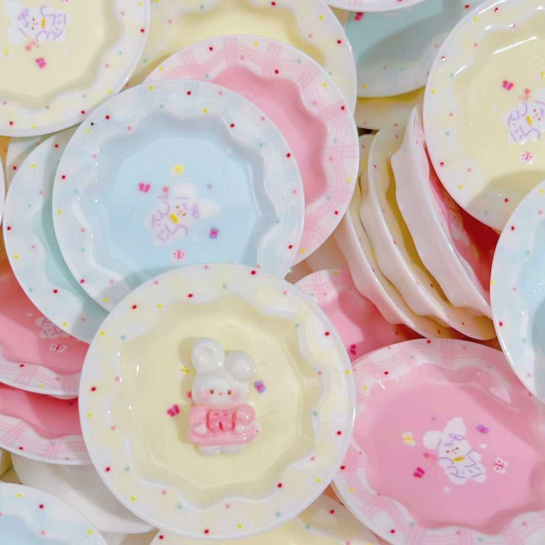 Cute Plate Charm