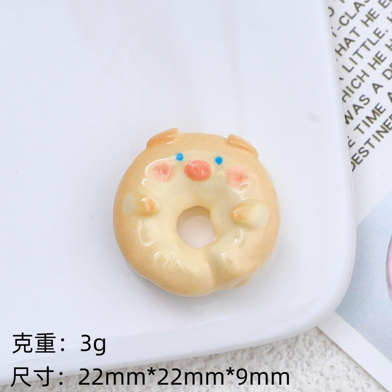 Little Piggy Donut Charm