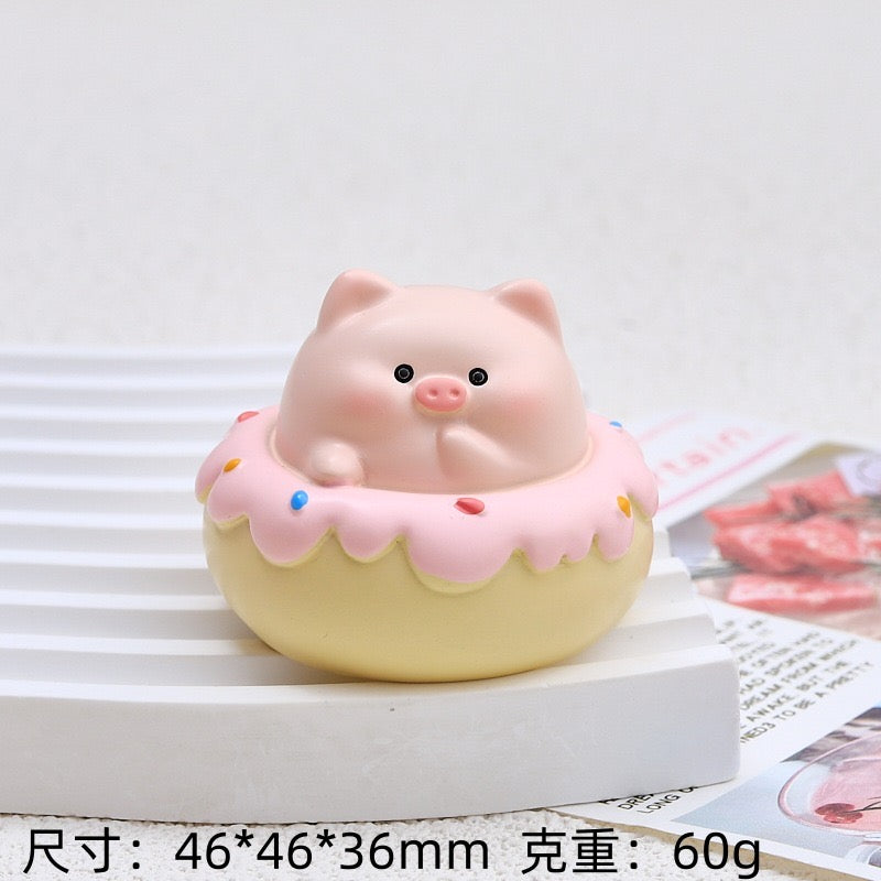 Three-Dimensional Pig Charm