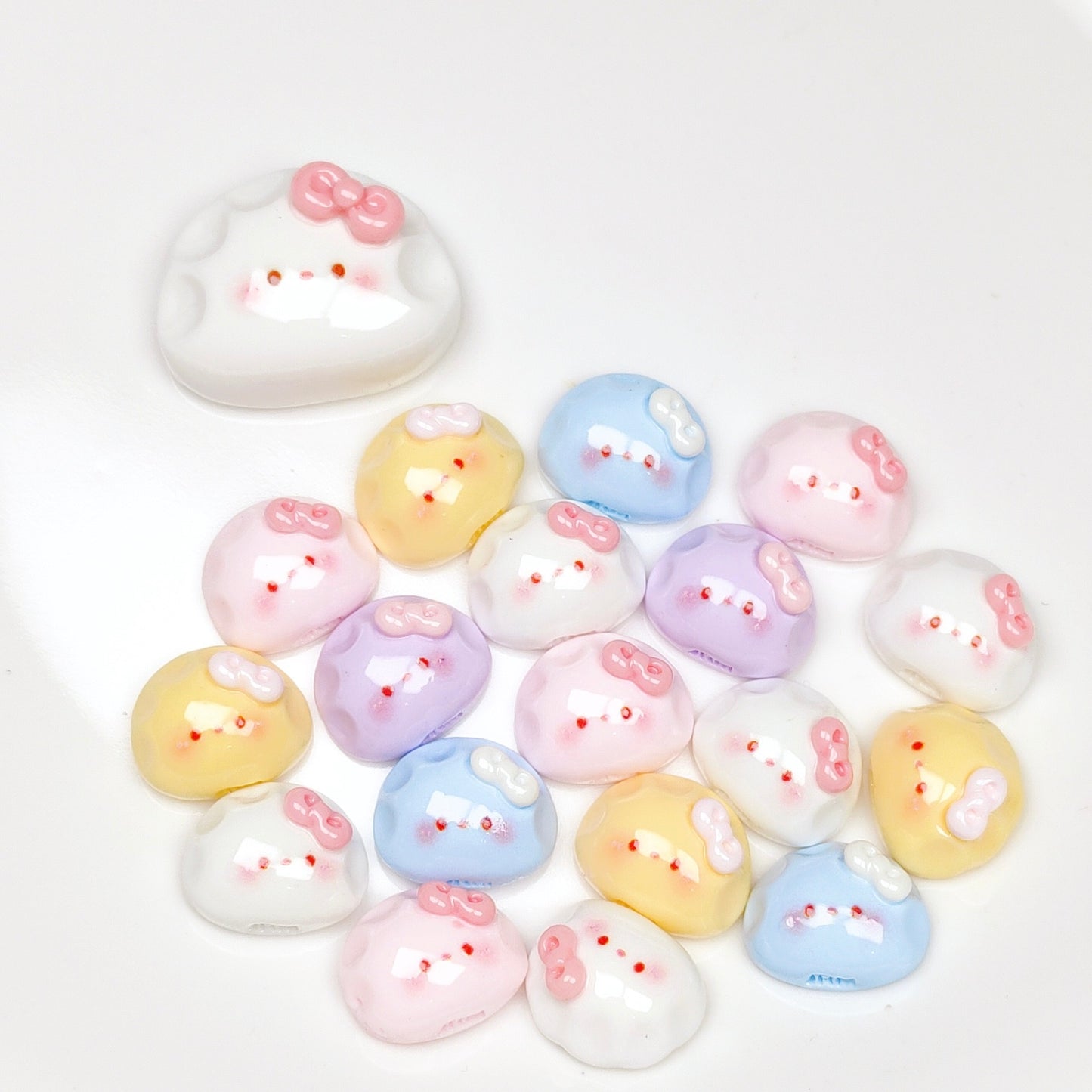 Mini Hello Kitty Dumpling Charm