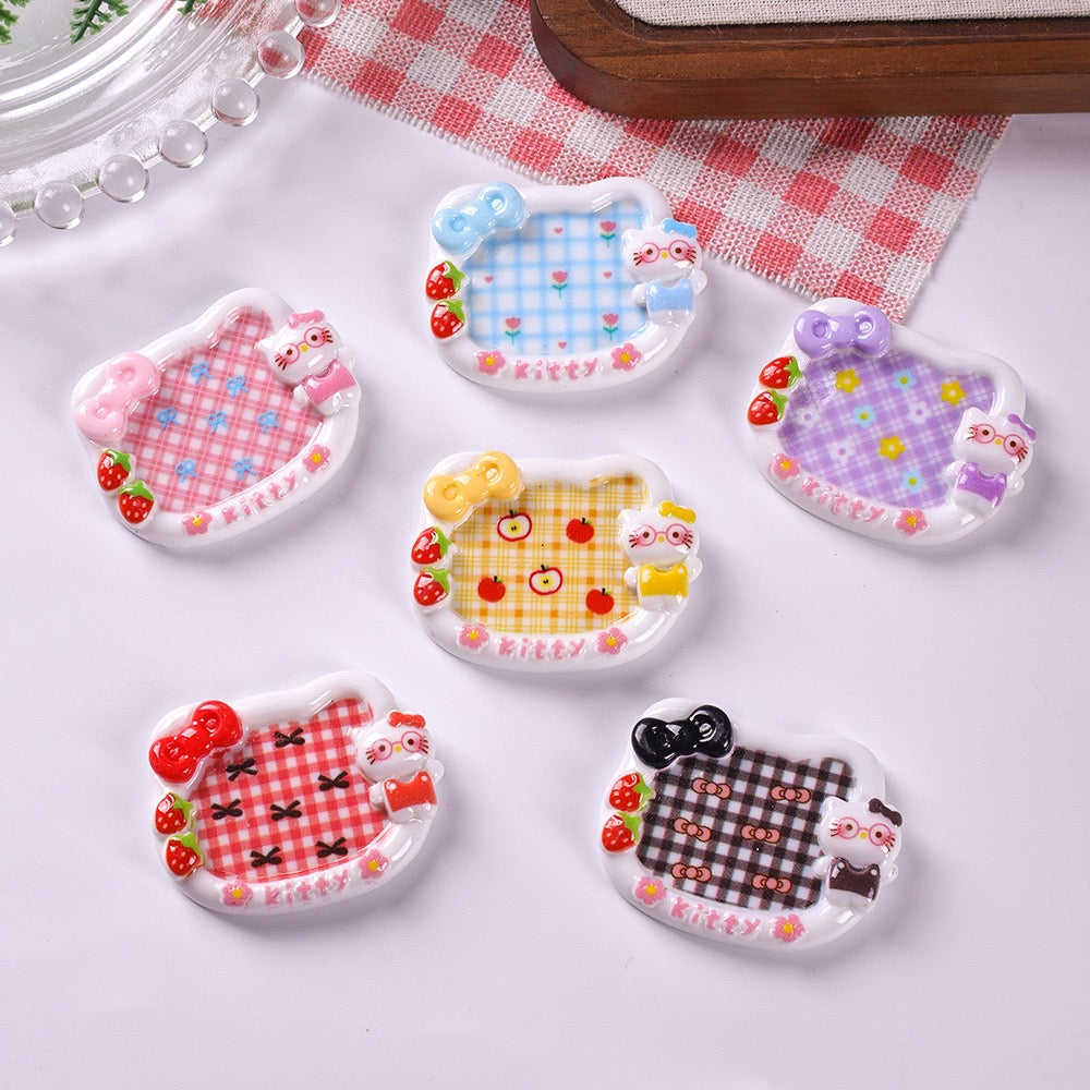 Cute Plate Charm