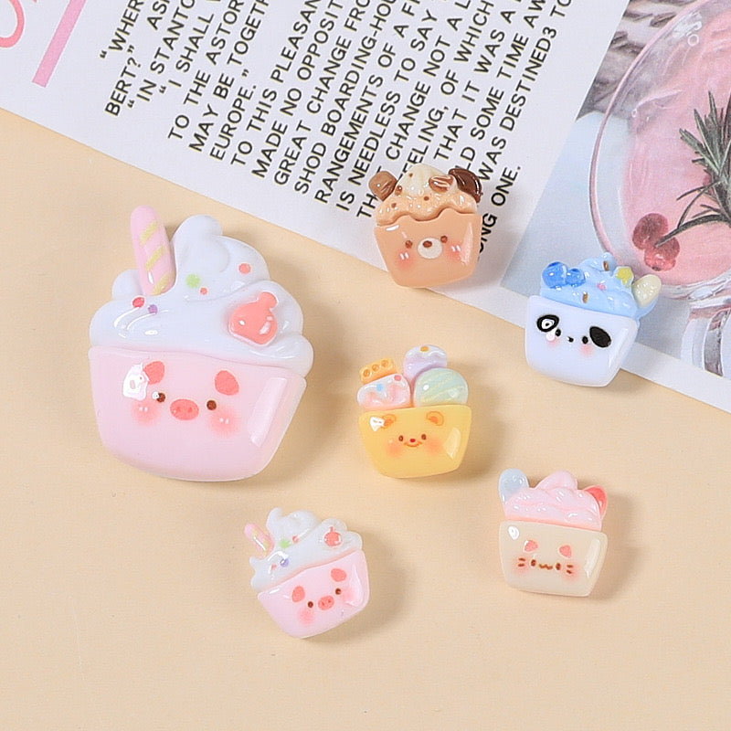 Mini Cake Charm