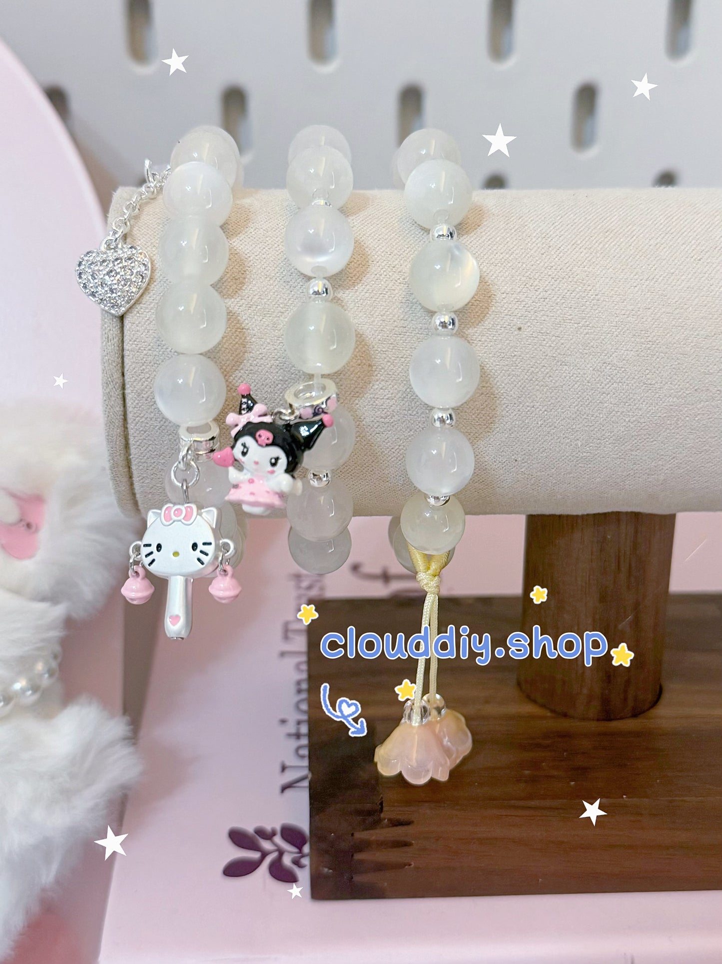 Hello Kitty Alloy Pendant